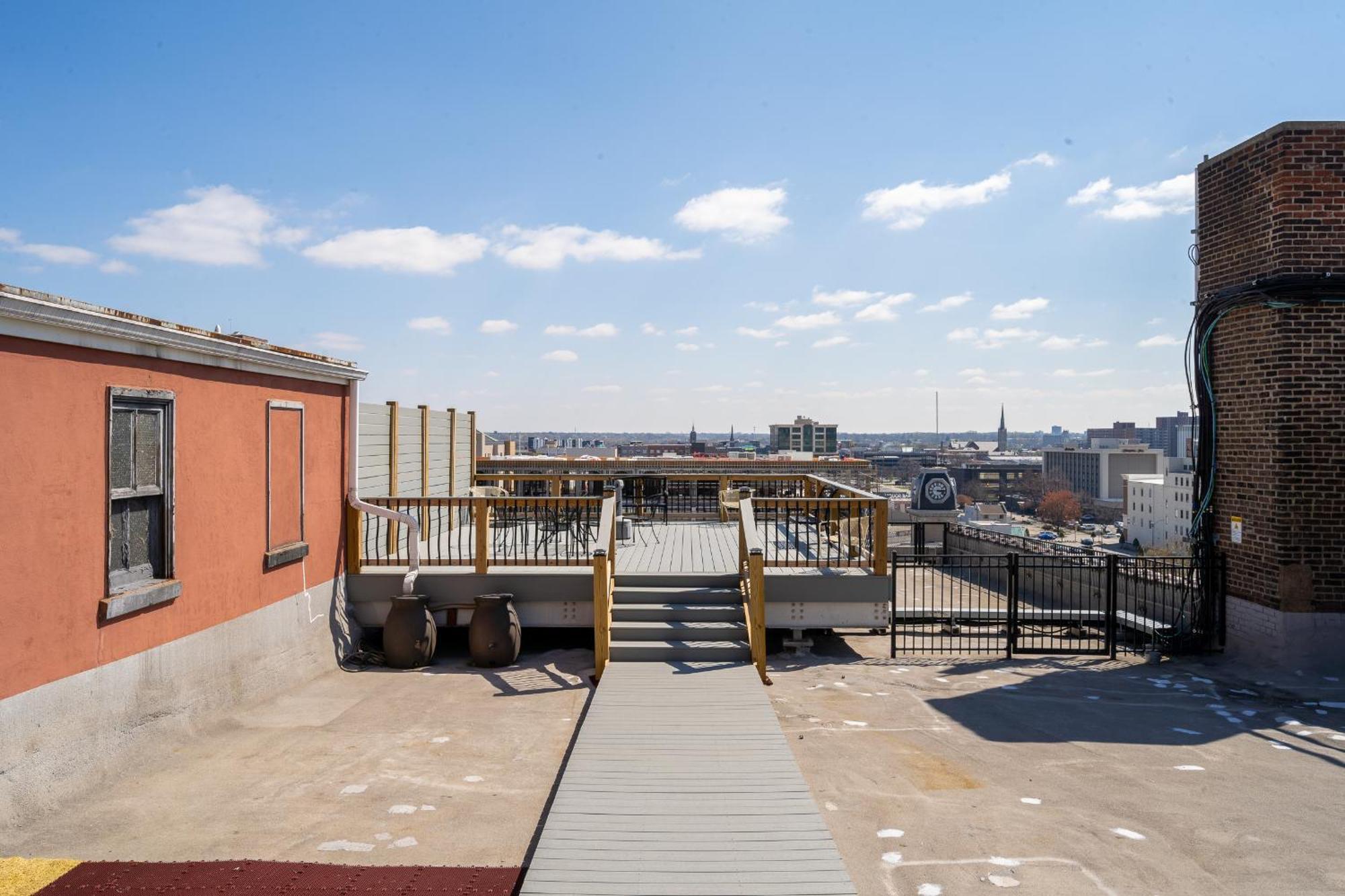 Top Floor Penthouse At The Historic Levy Building Louisville Exteriér fotografie