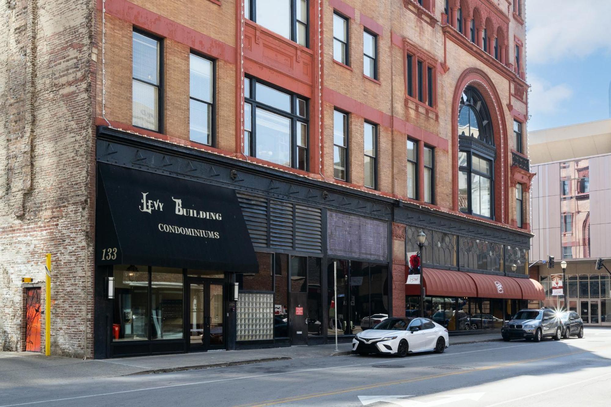 Top Floor Penthouse At The Historic Levy Building Louisville Exteriér fotografie