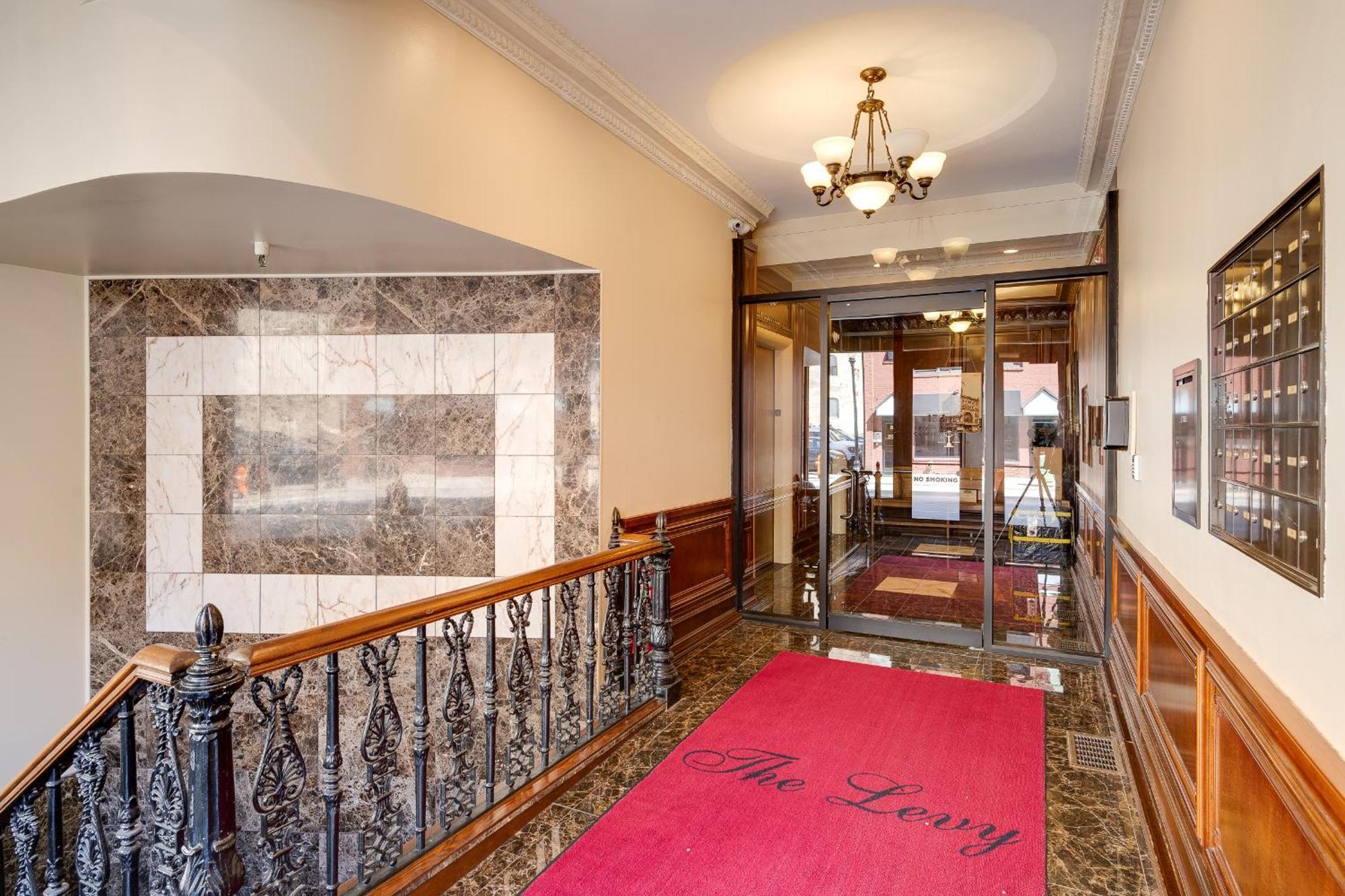Top Floor Penthouse At The Historic Levy Building Louisville Exteriér fotografie