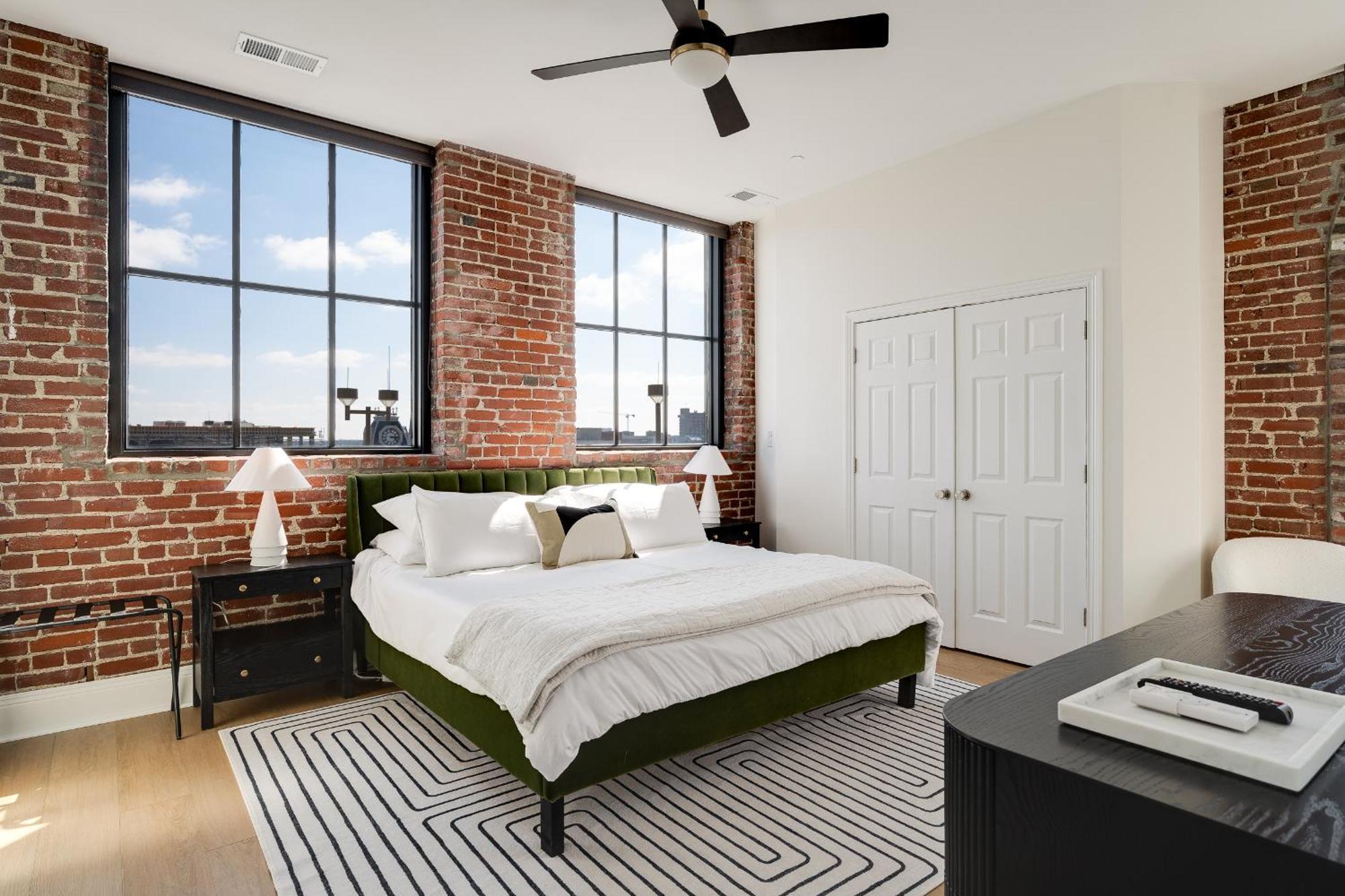 Top Floor Penthouse At The Historic Levy Building Louisville Exteriér fotografie